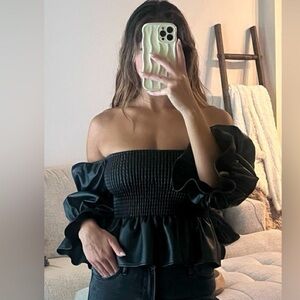 Misa Evita vegan leather  off the shoulder Top blouse ⭐️⭐️⭐️